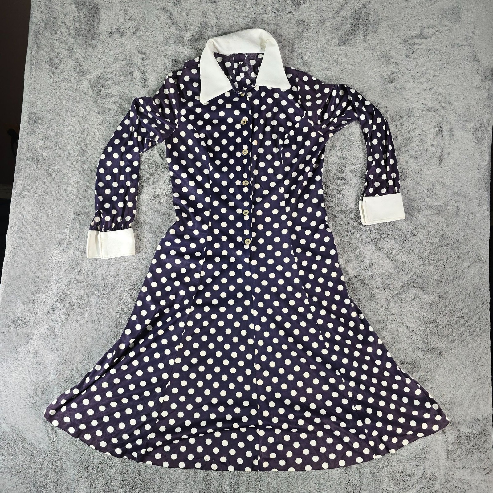 Vintage 1970s Purple Polka Princess Seam Fit-and-Flare Midi Shirt Dress (M)