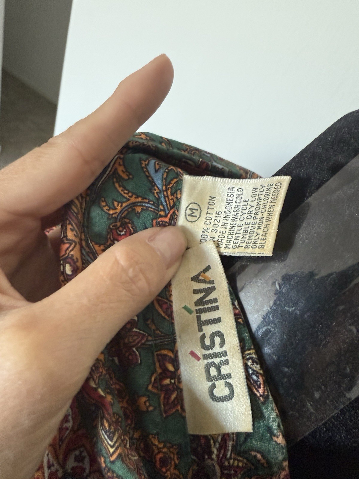 Vintage late 80s paisley blouse by “Cristina” Size M