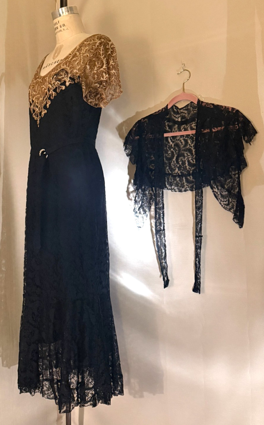 Vtg 1930s HOLLYWOOD DECO DRESS, 2 pc, ELABORATE ALENCON LACE w/ ILLUSION BODICE