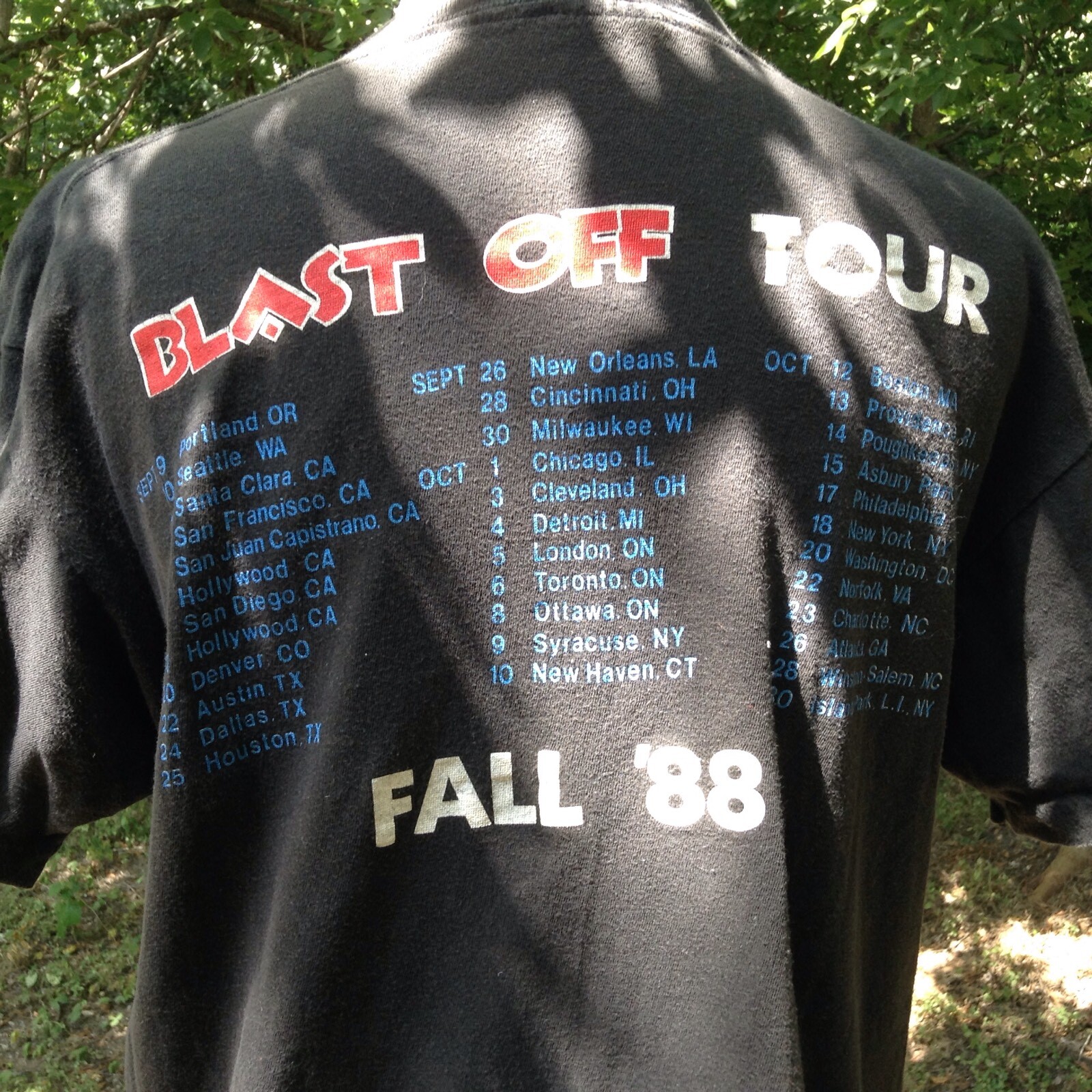 VTG 80s Stray Cats Blast Off Tour Black TShirt Sz L Rockabilly Swing Setzer READ