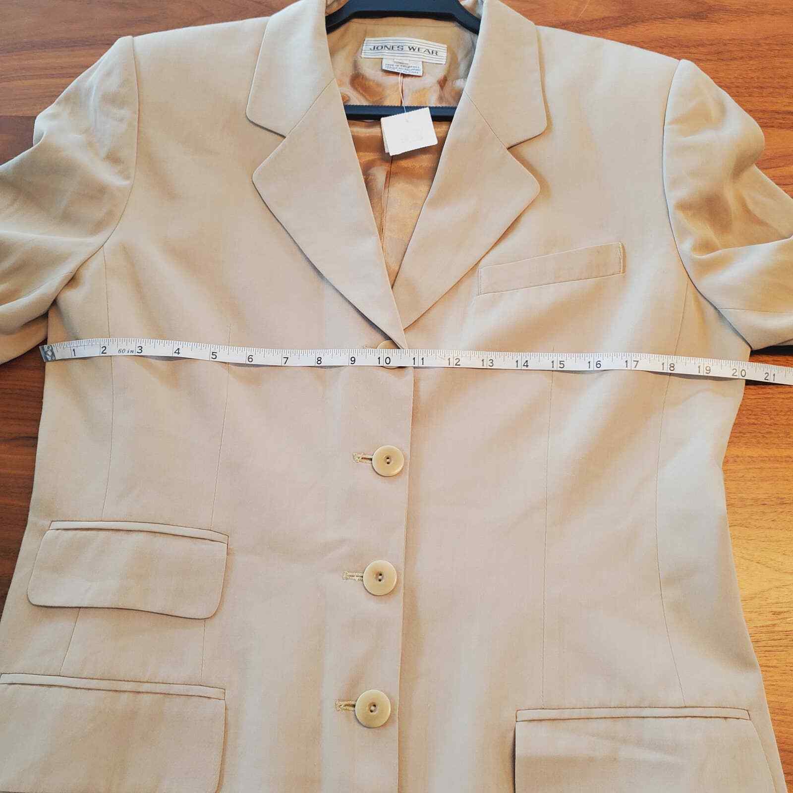 Jones Wear Vintage NWT Oversized Women’s Blazer Single Breasted Sz 12 Tan Retro
