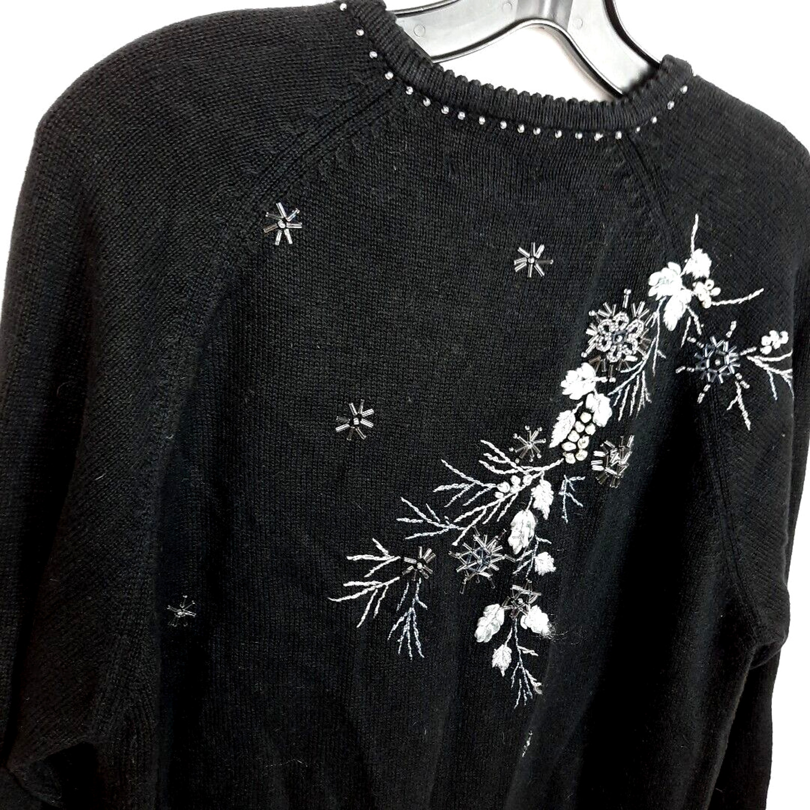 Stitches in Time Snowflake Beaded Embroidered Cardigan Sweater Large Black White