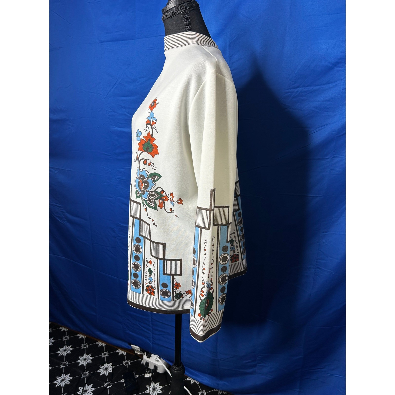Vintage Womens Multicolor Mod Floral Top Sz M 70s Folklore Festival Boho Hippie