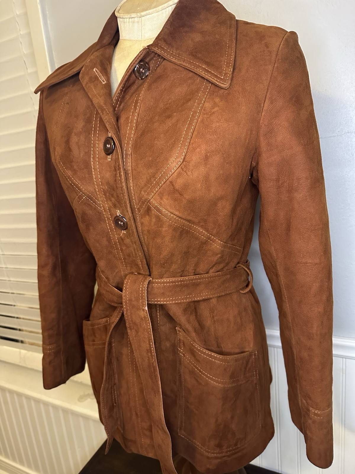 New England Sportswear Company Suede Leather Mahogany Belted Coat Women’s Size 8