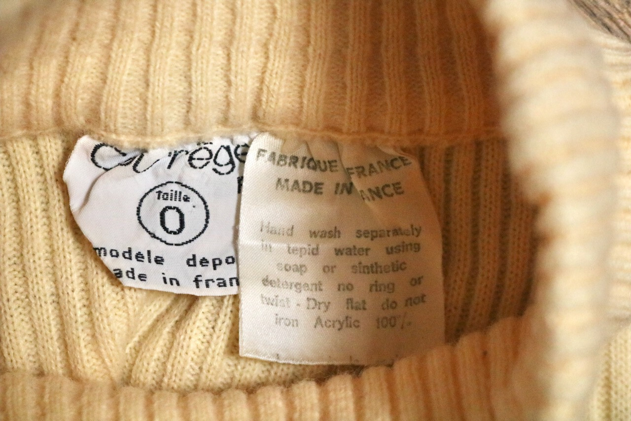 Courrèges vtg MOD MCM turtleneck knit top 0 Space Age fashion cream Courreges