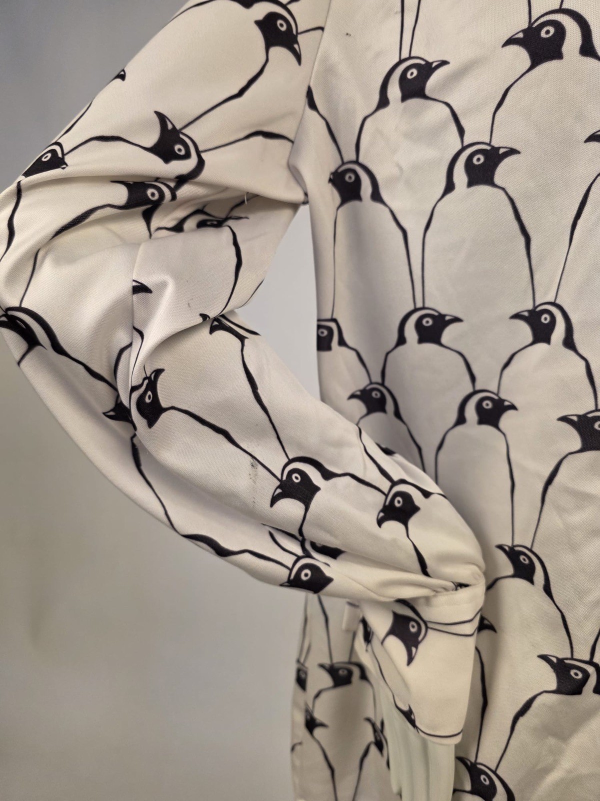 VINTAGE 1970’S PENGUIN PATTERN WOMEN’S SHIRT 