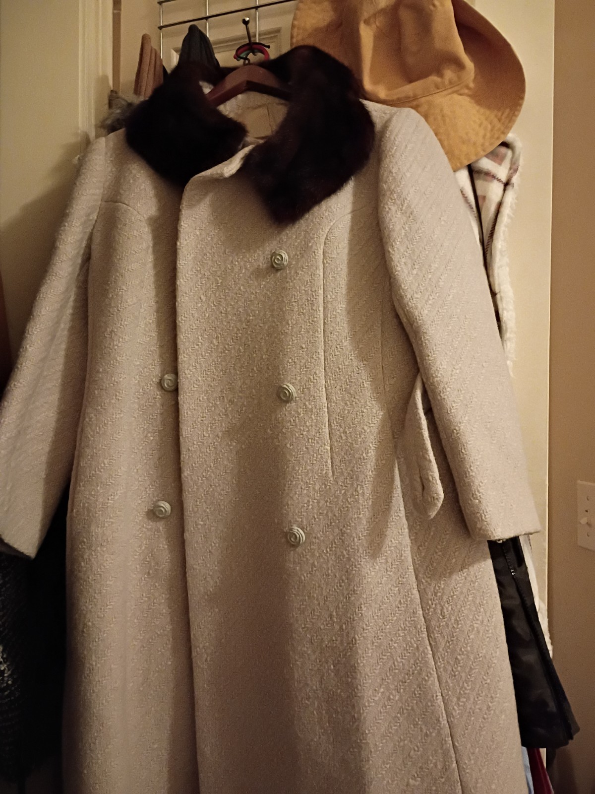 Vintage Steven Hockanum wool Coat. Excellent Condition.
