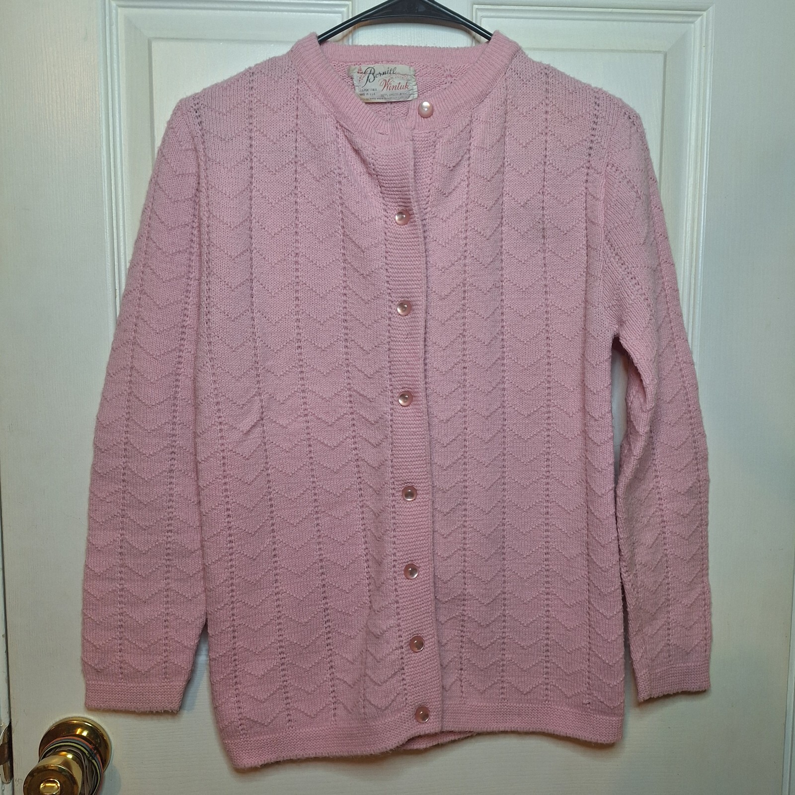 Bernice Creations Wintuk Vintage 60s Pink Chevron Knit Cardigan Preppy Size M