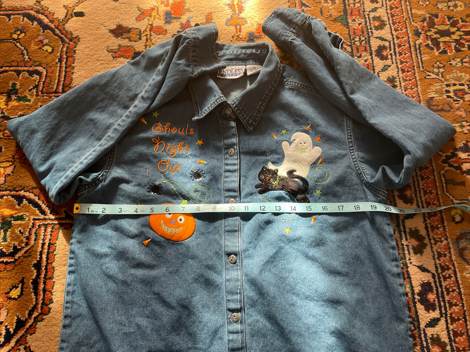Endless Designs Denim Button Up “Ghouls Night Out” Vintage Halloween Shirt M