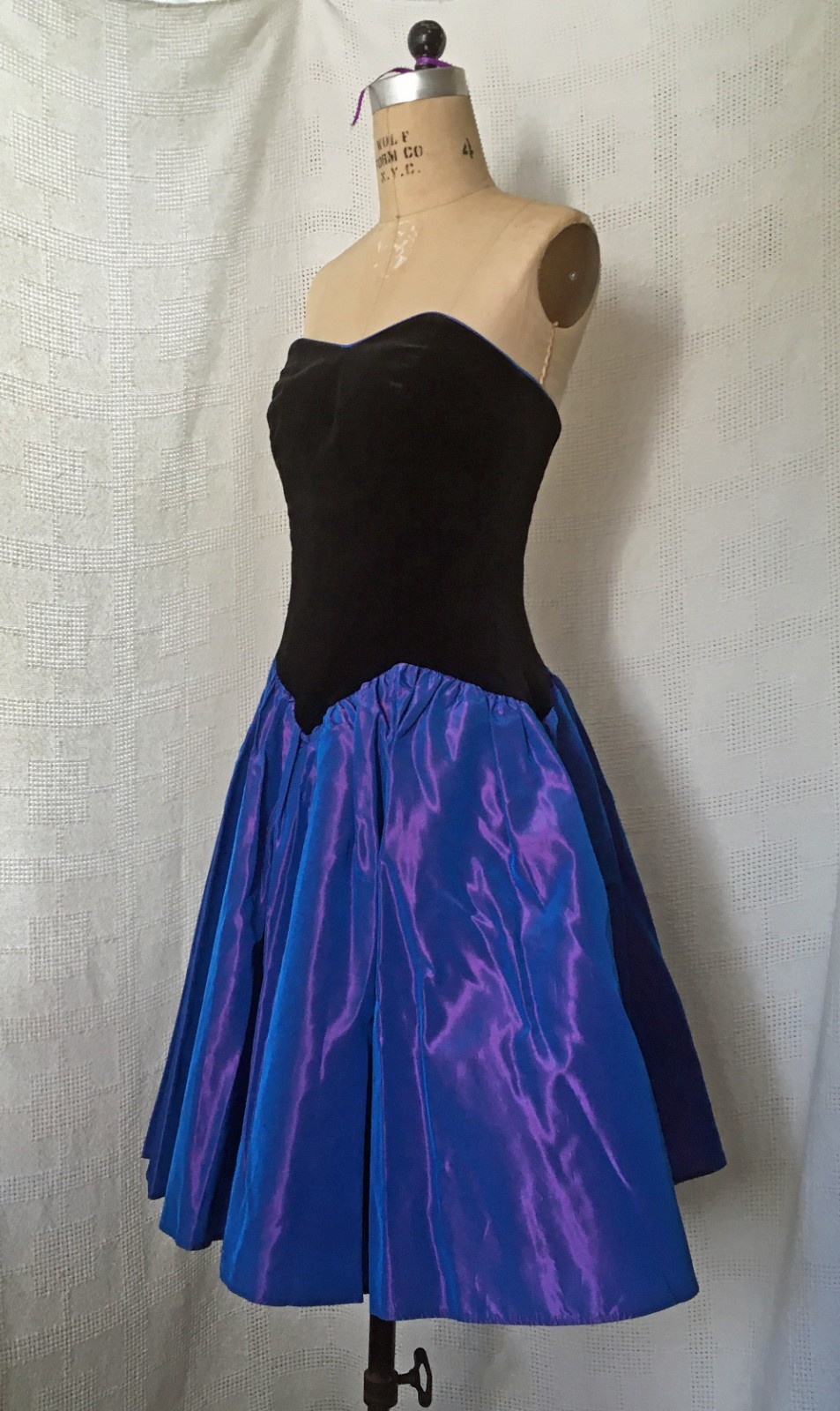 Vintage 1980s Laura Ashley Strapless Dress Prom Party Velvet Taffeta US 8 UK 10