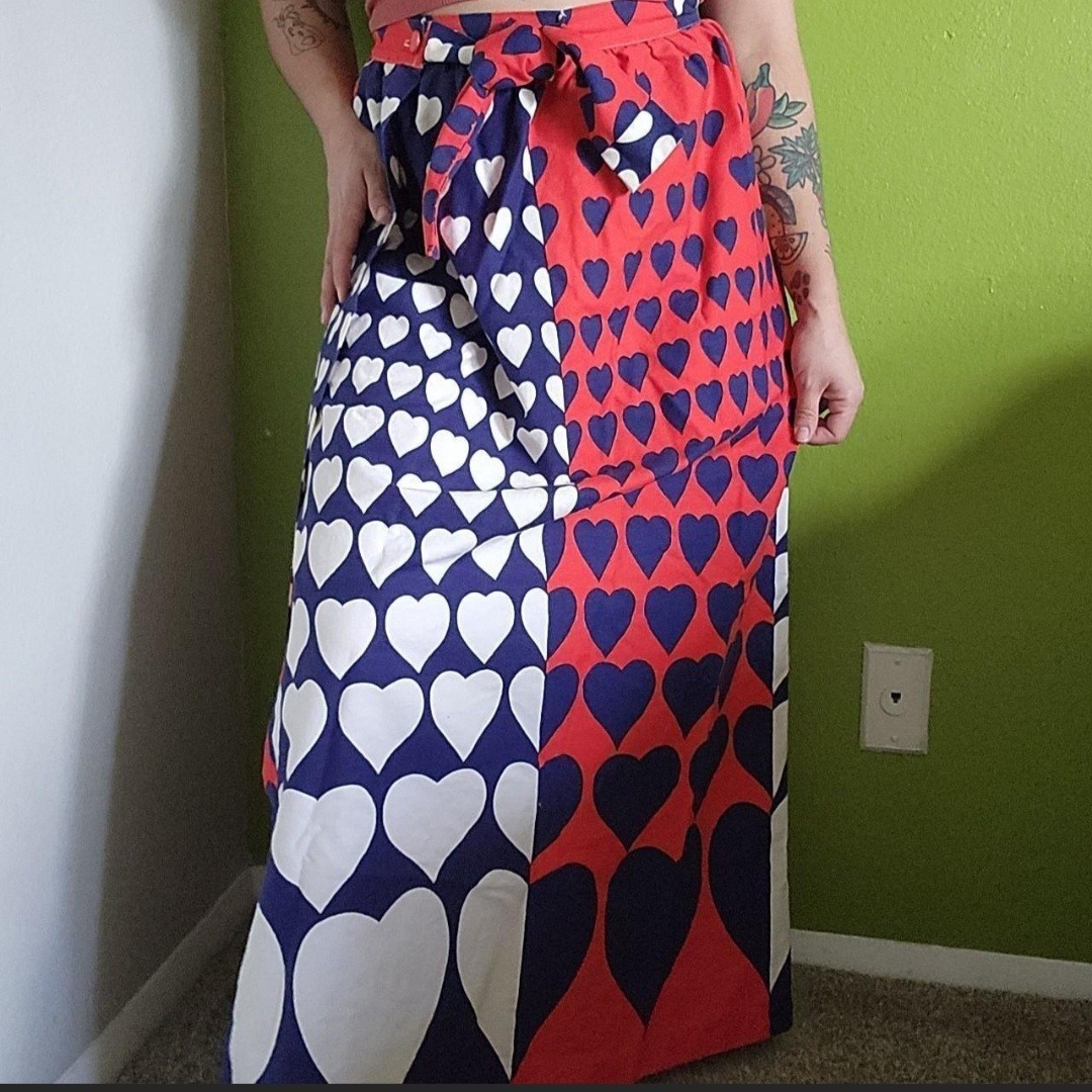 Vintage MCM Beverly Vogue California Red Blue White Colorblock Heart Wrap Skirt