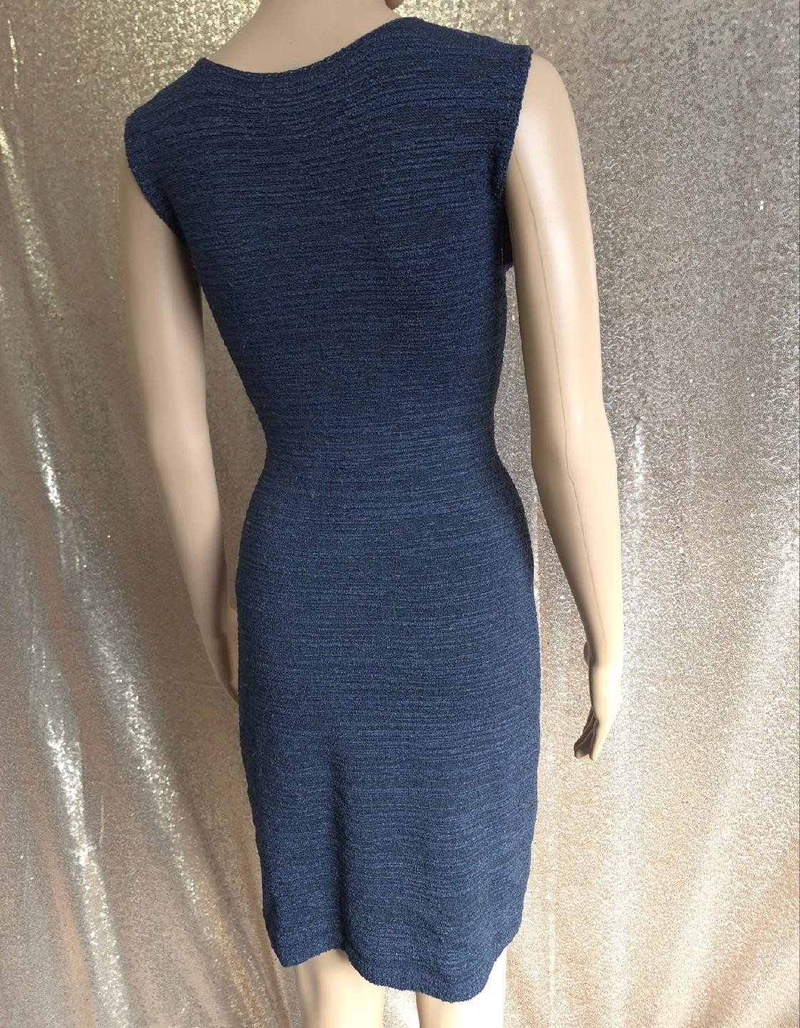 BETTE PAIGE Vintage 1990s Y2K Sleeveless TEXTURED BLUE KNIT SWEATER SHEATH DRESS