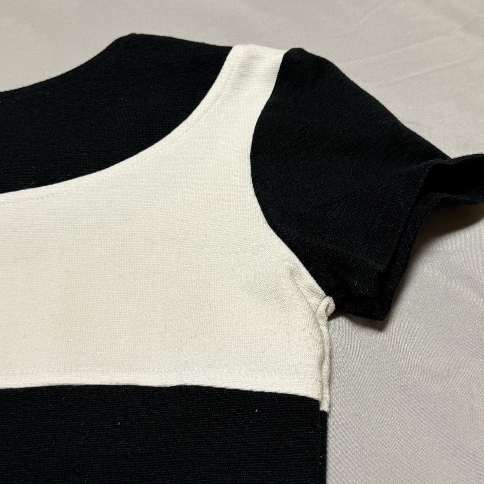 Vintage 90s Baby Tee Black White Stretch Knit Cutout Top Y2K Fitted