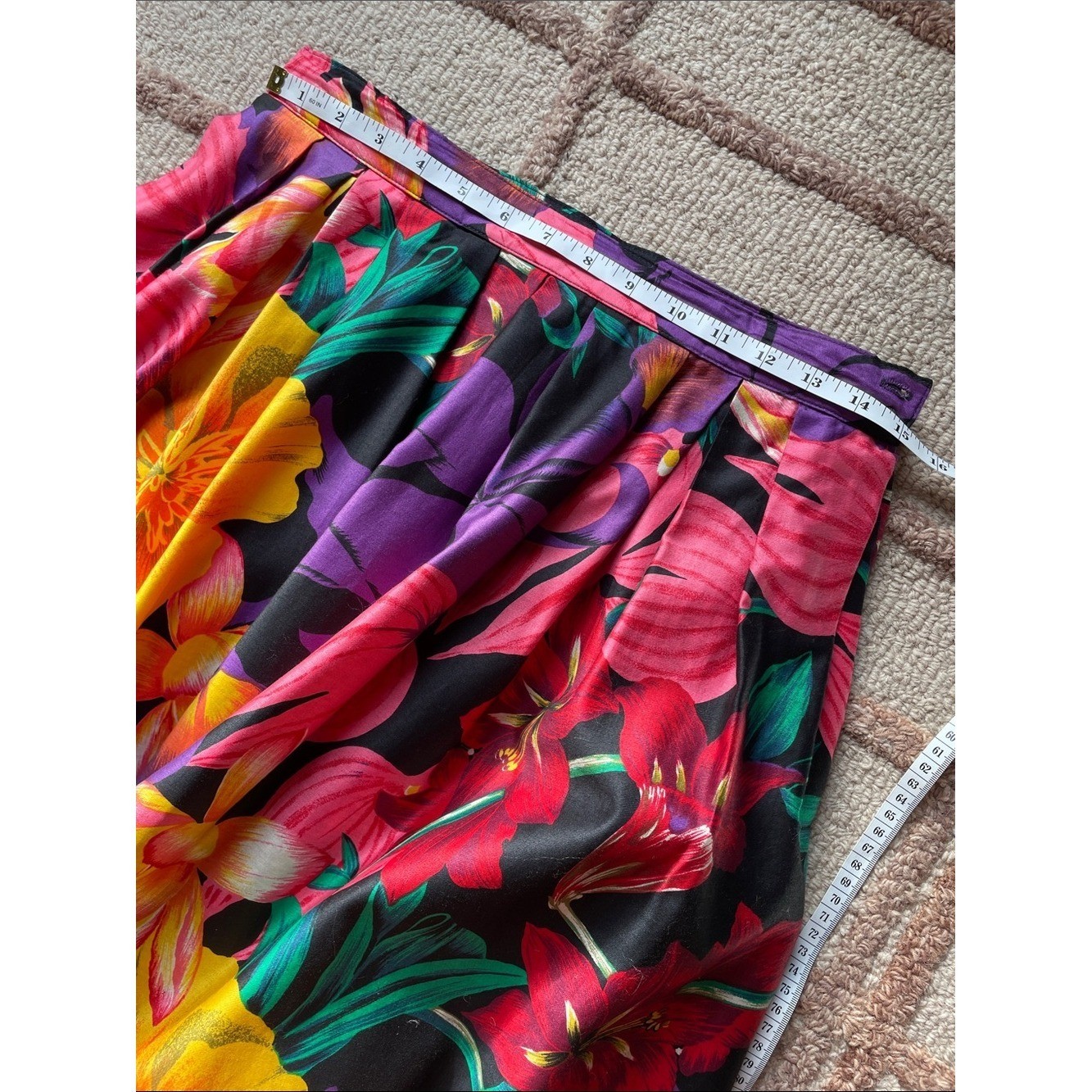 Vintage Tweedsbury Bold Floral Midi Skirt Black Multi Side Pockets Size 8