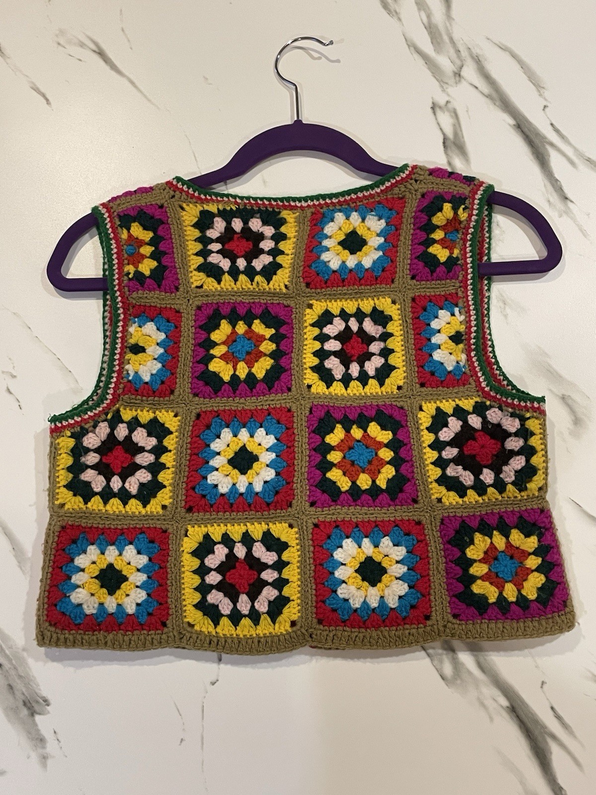 Vintage 70’s Charlie’s Girl Erika Elias Granny Square Crochet Vest Cropped XS