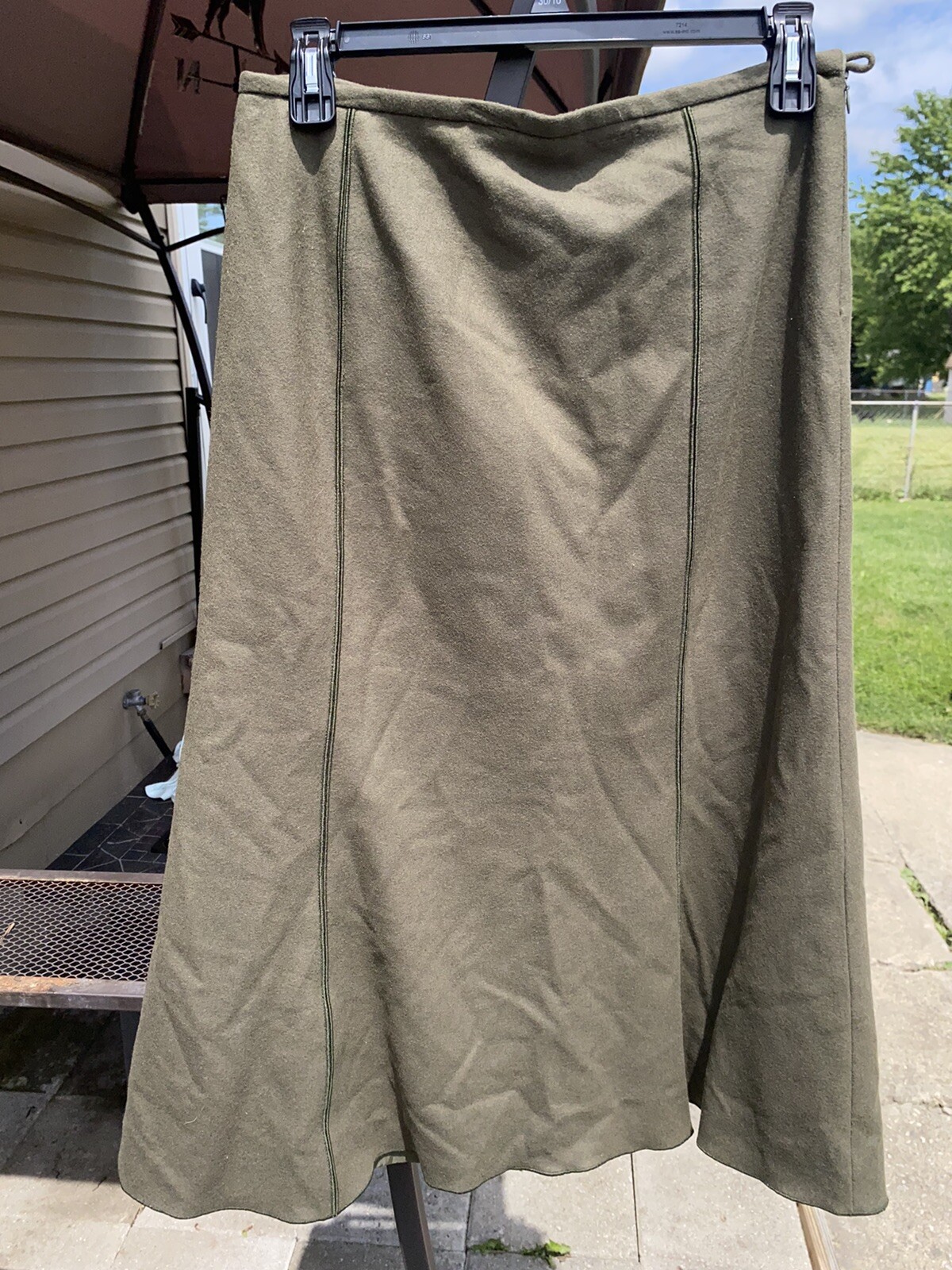 Vintage Harve Bernard Skirt Army Green Wool Long Skirt * Size 10 / 26M