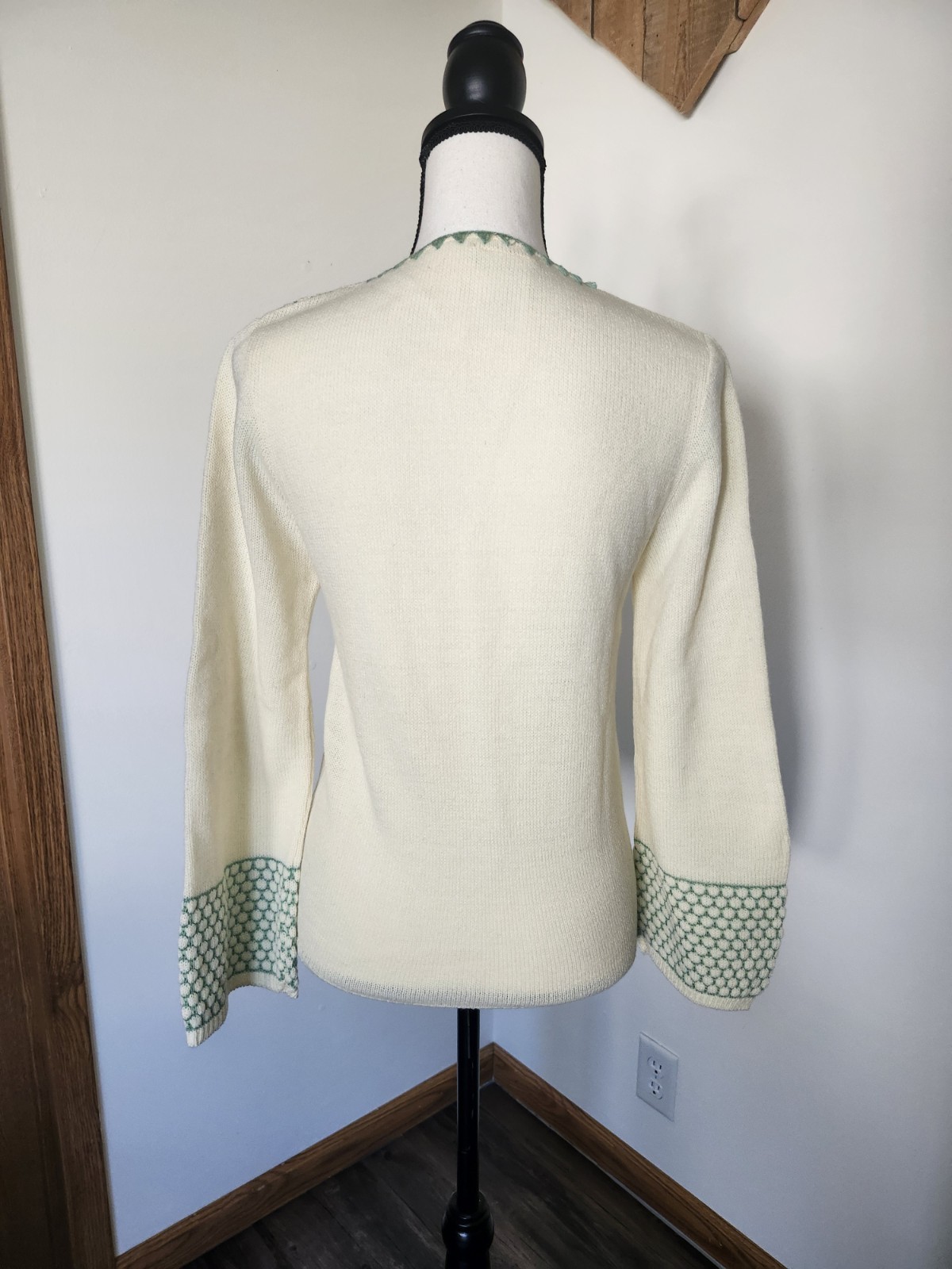 Vintage Sears JR Bazaar Cream And Green Knit Sweater