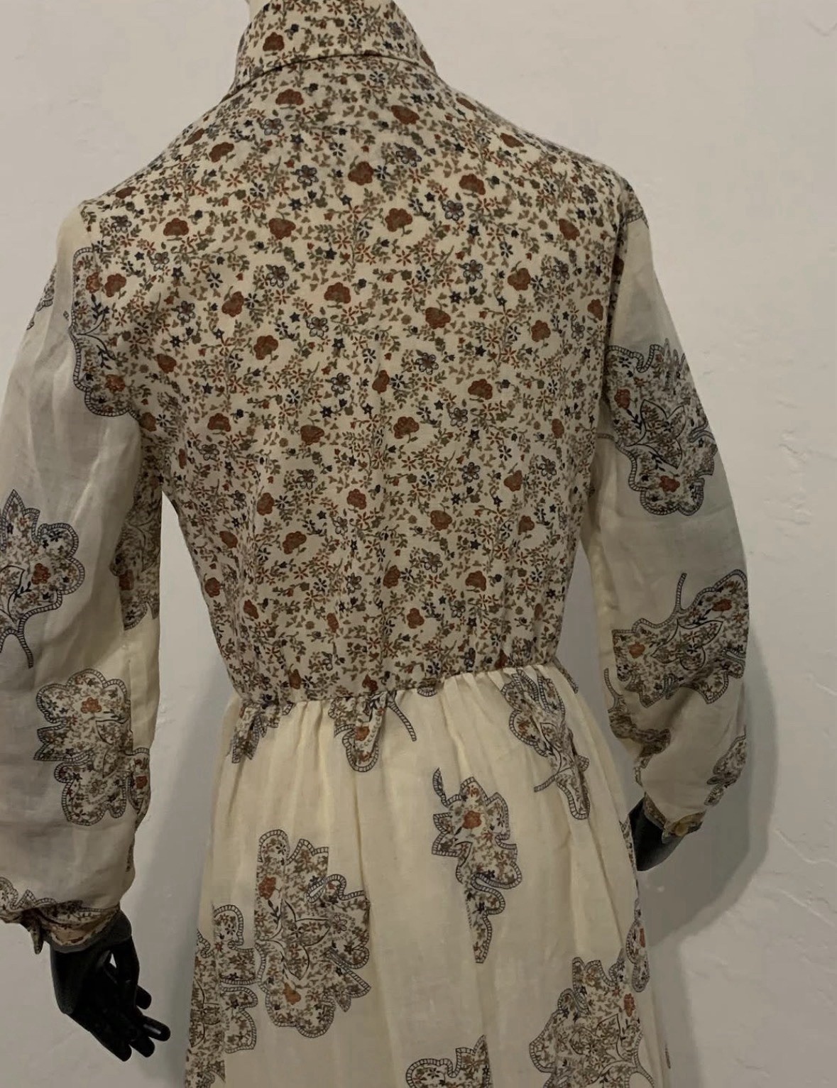 Vintage 70s Leslie Fay Floral Maxi Dress Boho Prairie Button Front