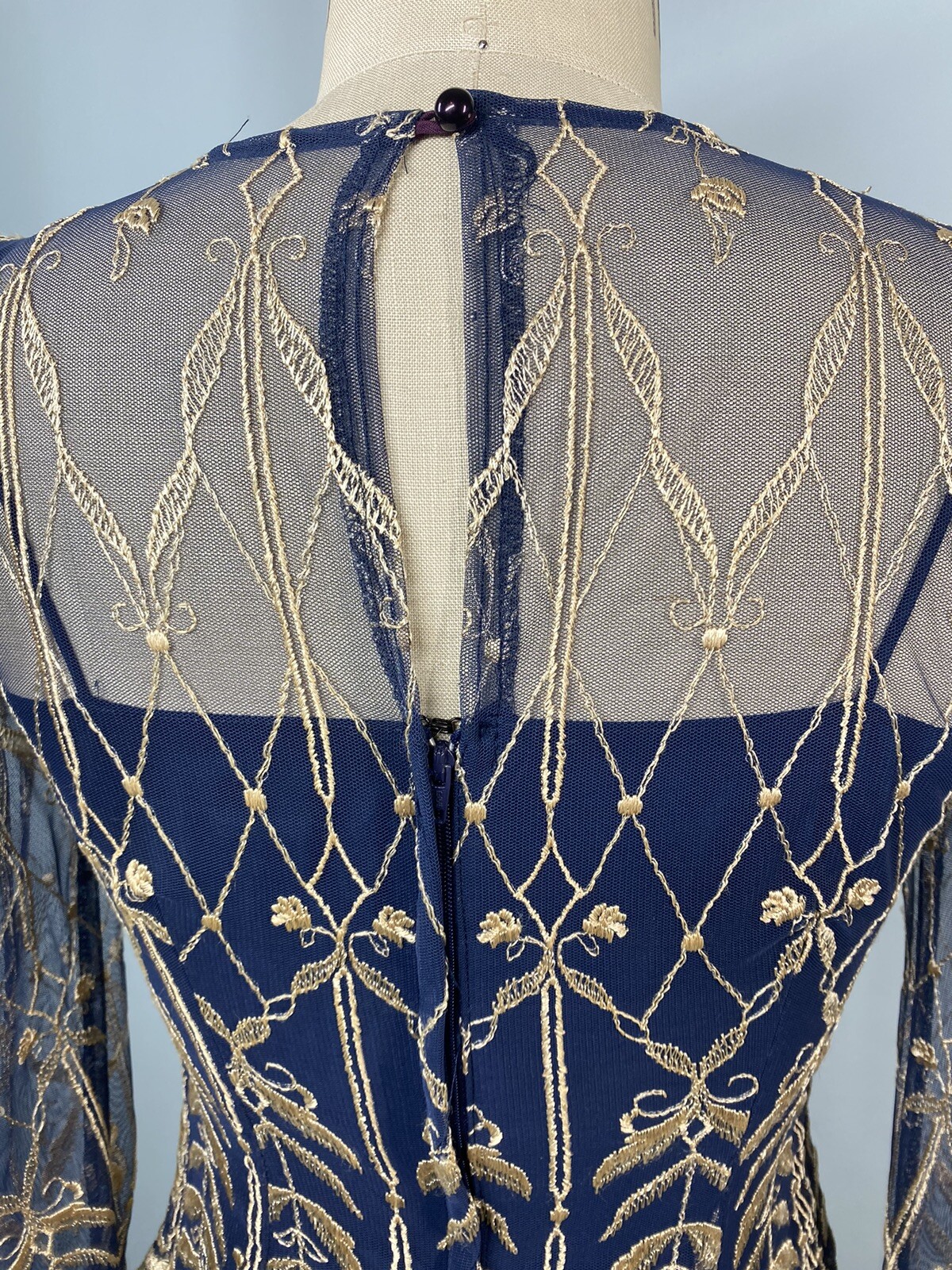 Vintage Dress SIZE SMALL 7 /8 navy blue gold CACHET lace 70s 80s 40s georgette