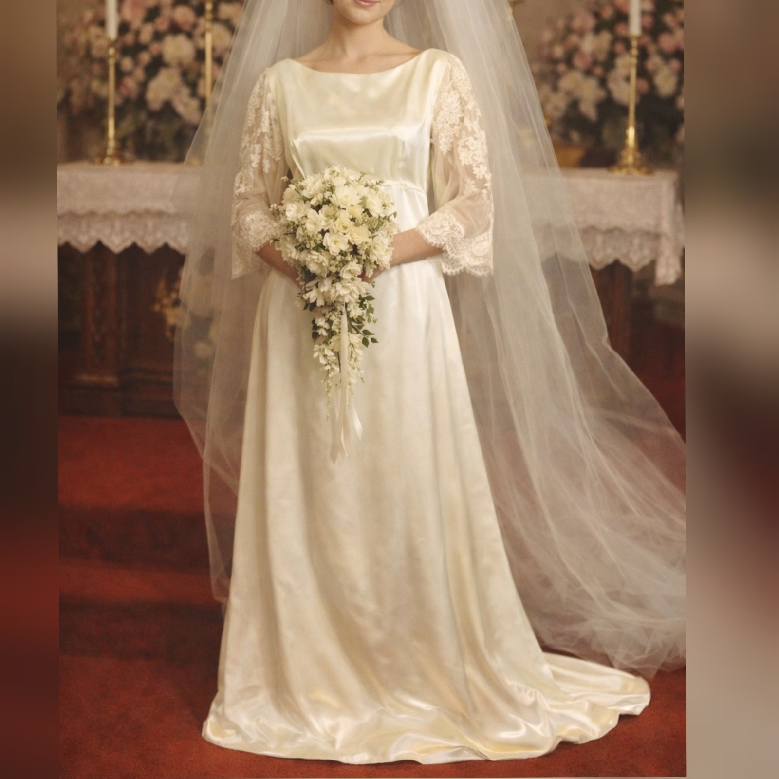 Unbranded Vintage 60s Off White Satin & Alencon Lace Wedding Dress size 4