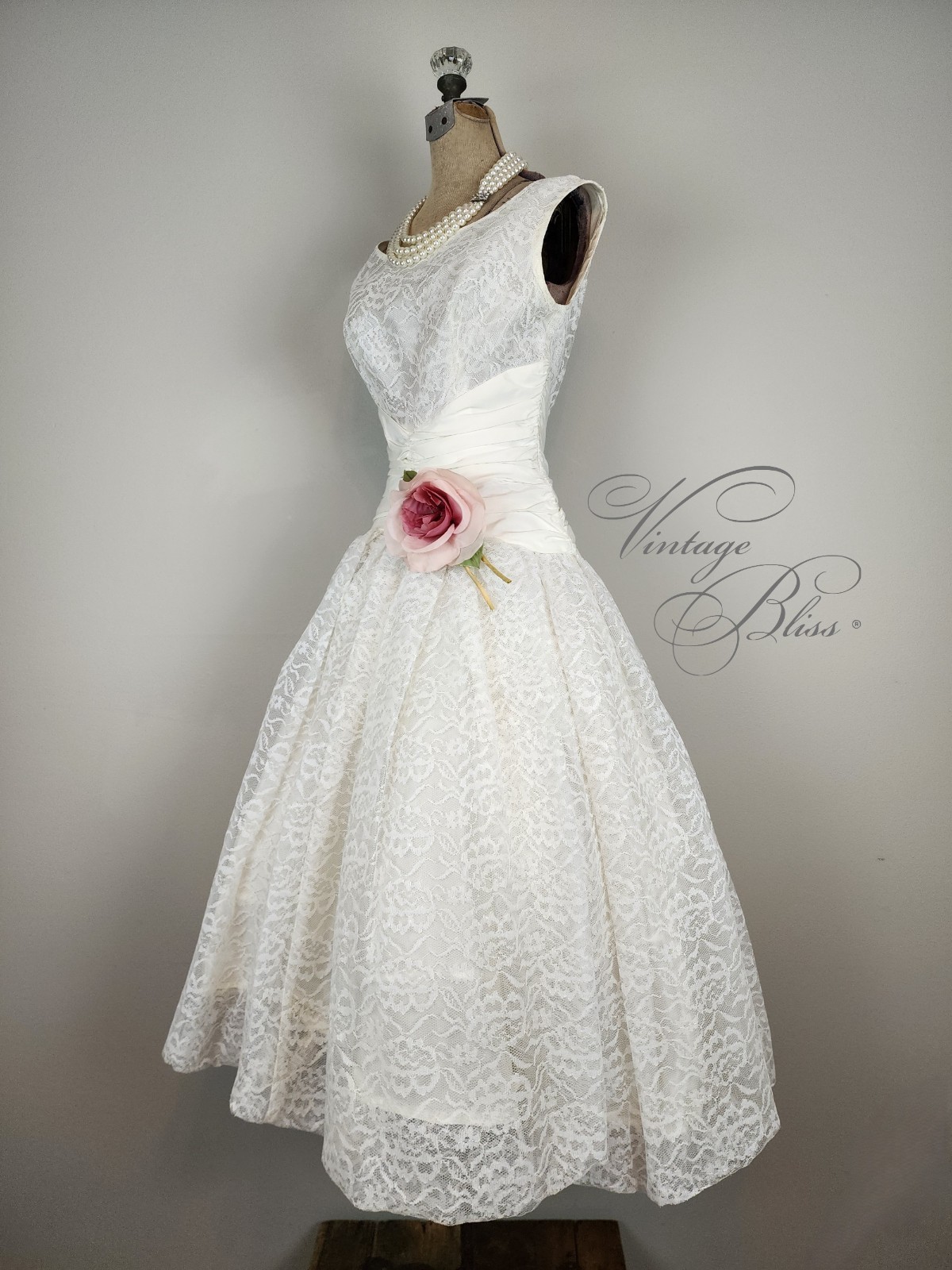 Vintage 1950’s Warm White Satin with Lace Overlay Cocktail Dress Size Medium