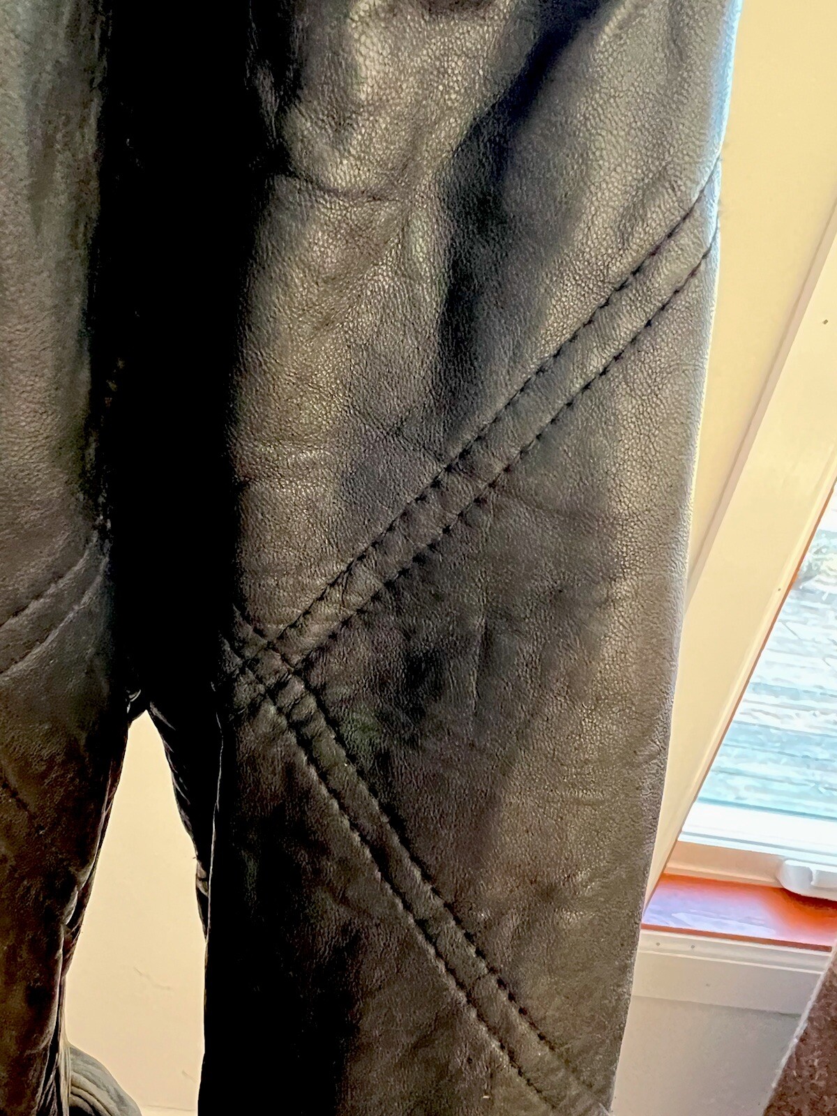 Women’s VTG Coat Black Leather Hood Belt Insulated Liner L Otello Pelle