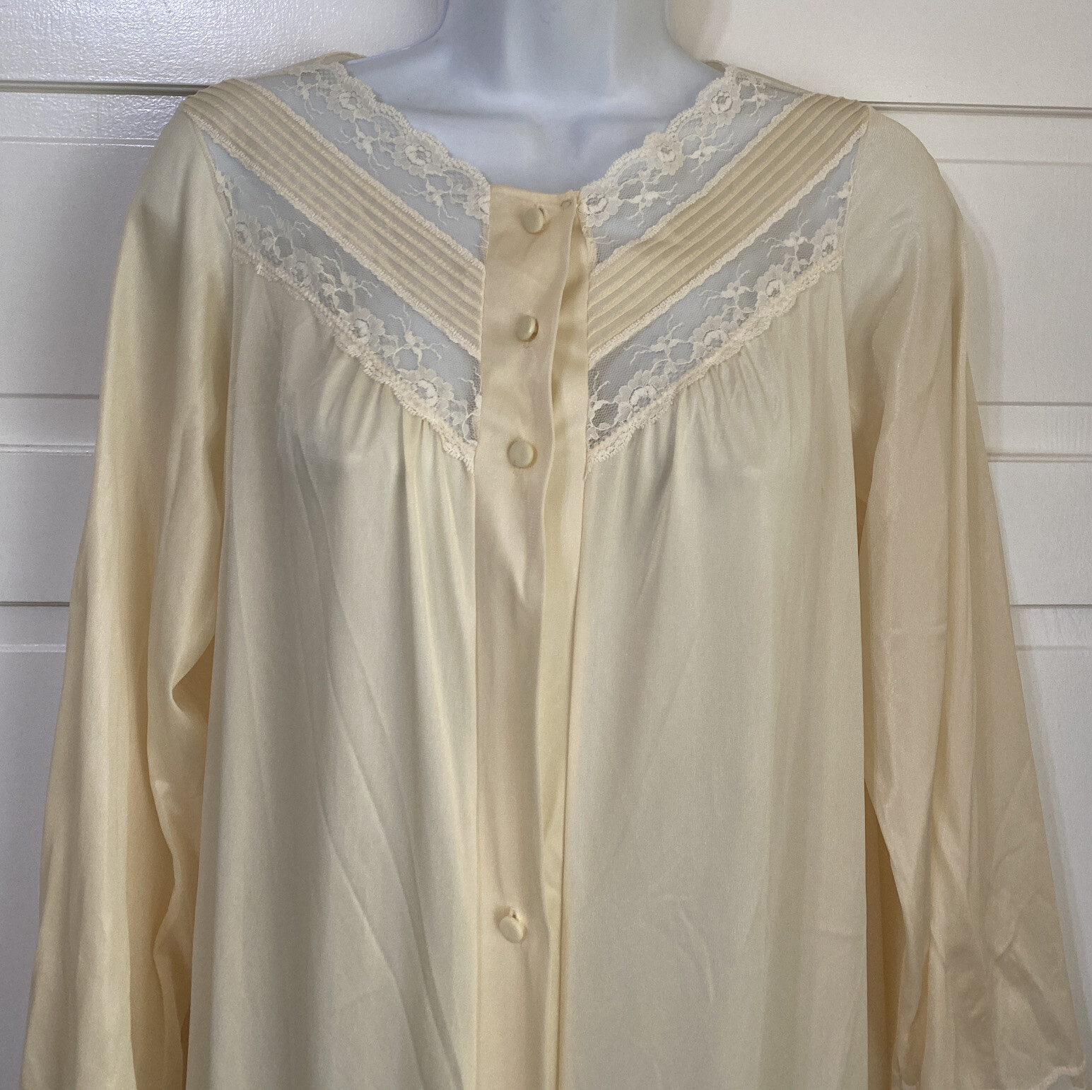 Vintage San Souci Nylon Short Nightgown Robe Day Dress Yellow 3/4 Sleeve Medium