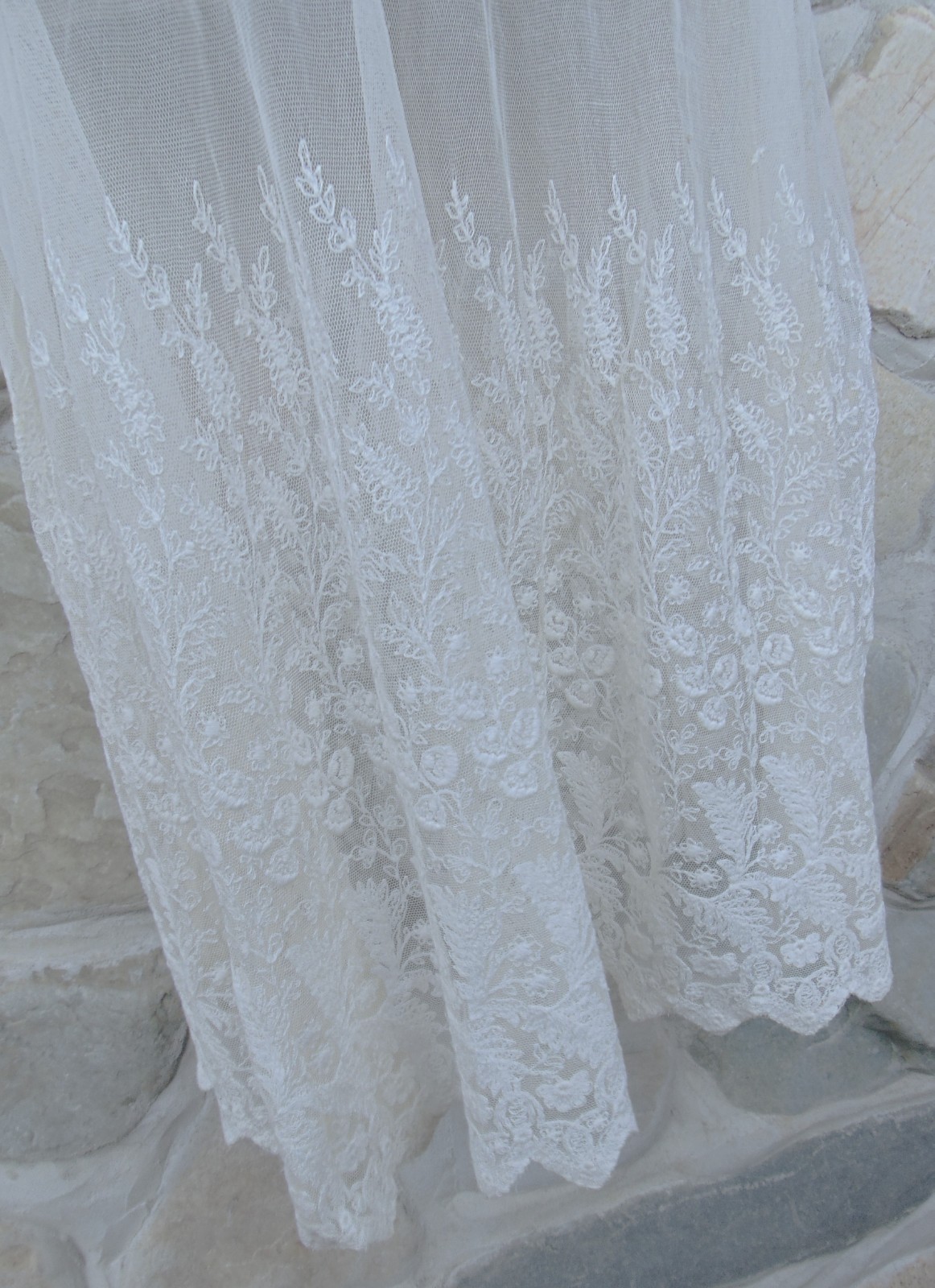 ANTIQUE VICTORIAN COTTON PETTICOAT~1890s ~WOMAN’S MED/LG~LACE BOTTOM~ SLEEVELESS