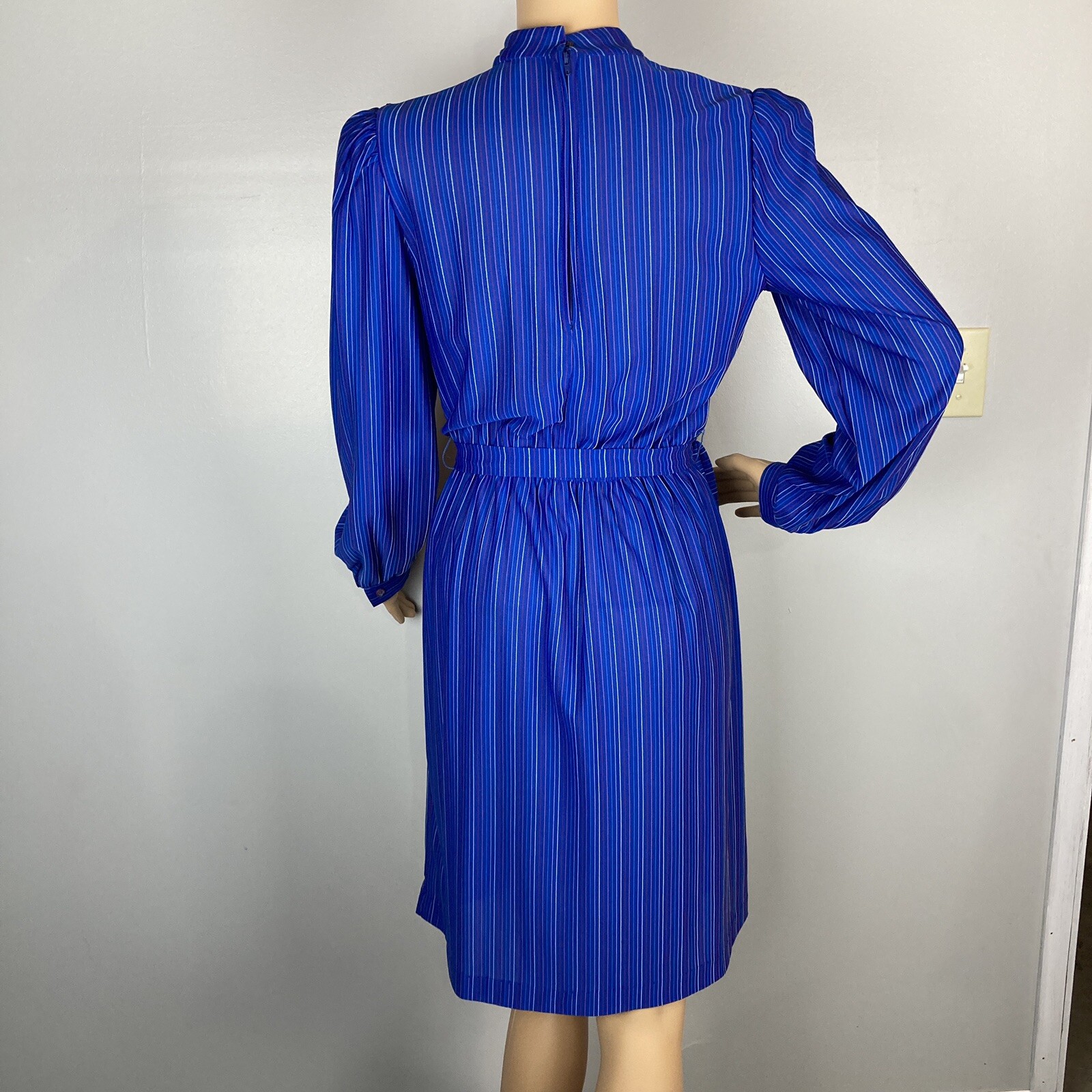 Periwinkle Brand Vintage 70’s Womens Dress Size Small NO TAGS Blue Stripe, Belt