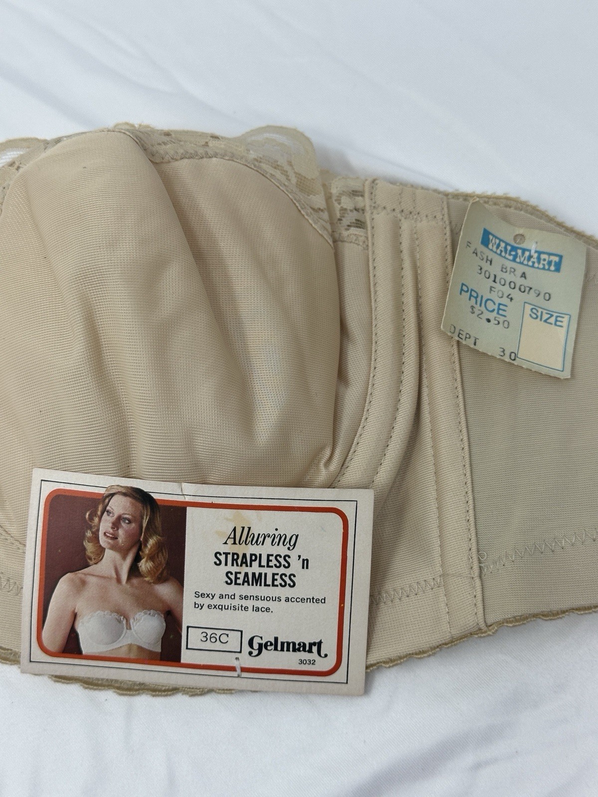 Vintage Strapless Underwire Bra Gelmart 36C Beige Ivory Lace Seamless NWT #C147