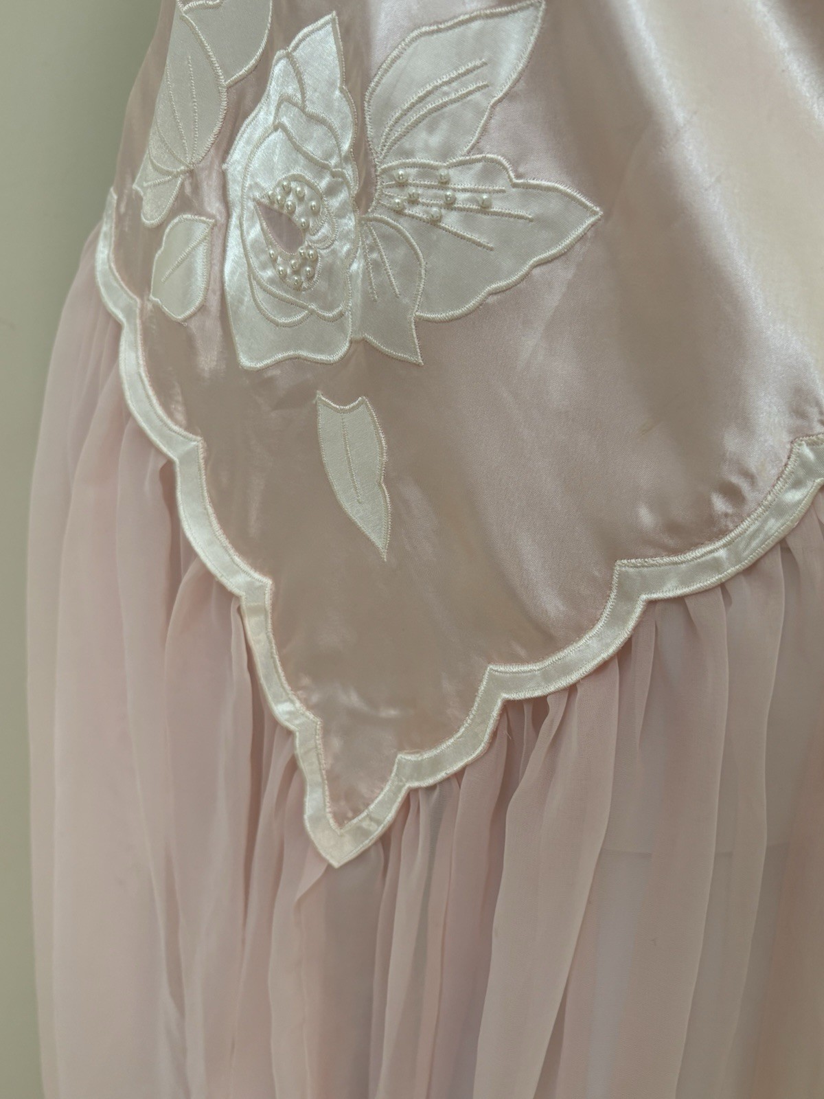 Vintage 1980s Victoria’s Secret Floral Pink Appliqué Slip Tulle Lingerie Scallop