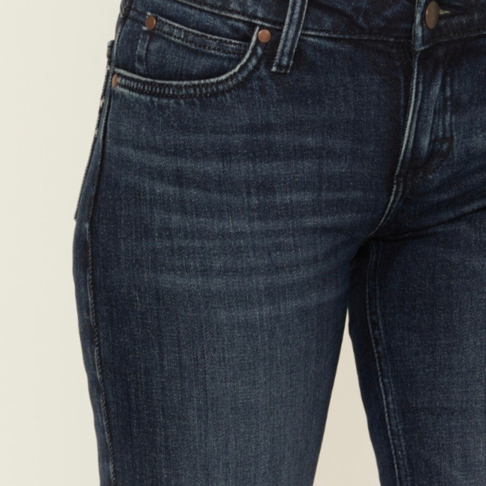 Wrangler Retro Women’s Dark Wash Mid Rise Bootcut Stretch Denim Jeans 29×32