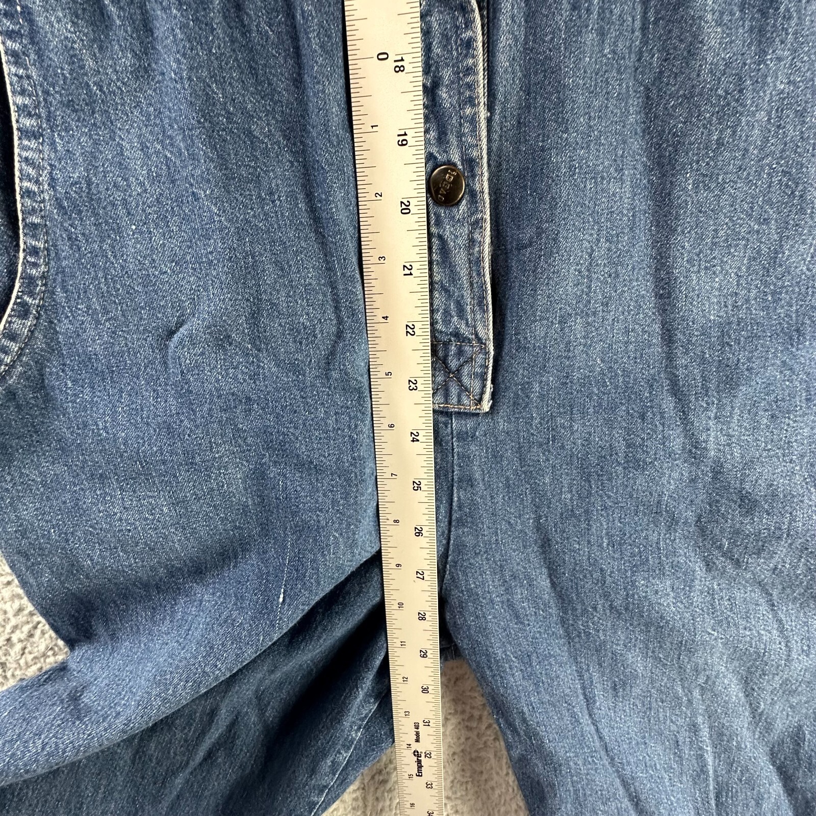 Vtg Jumpsuit Womens Medium 80s IDEAS Romper Coveralls Denim Snap Jumper