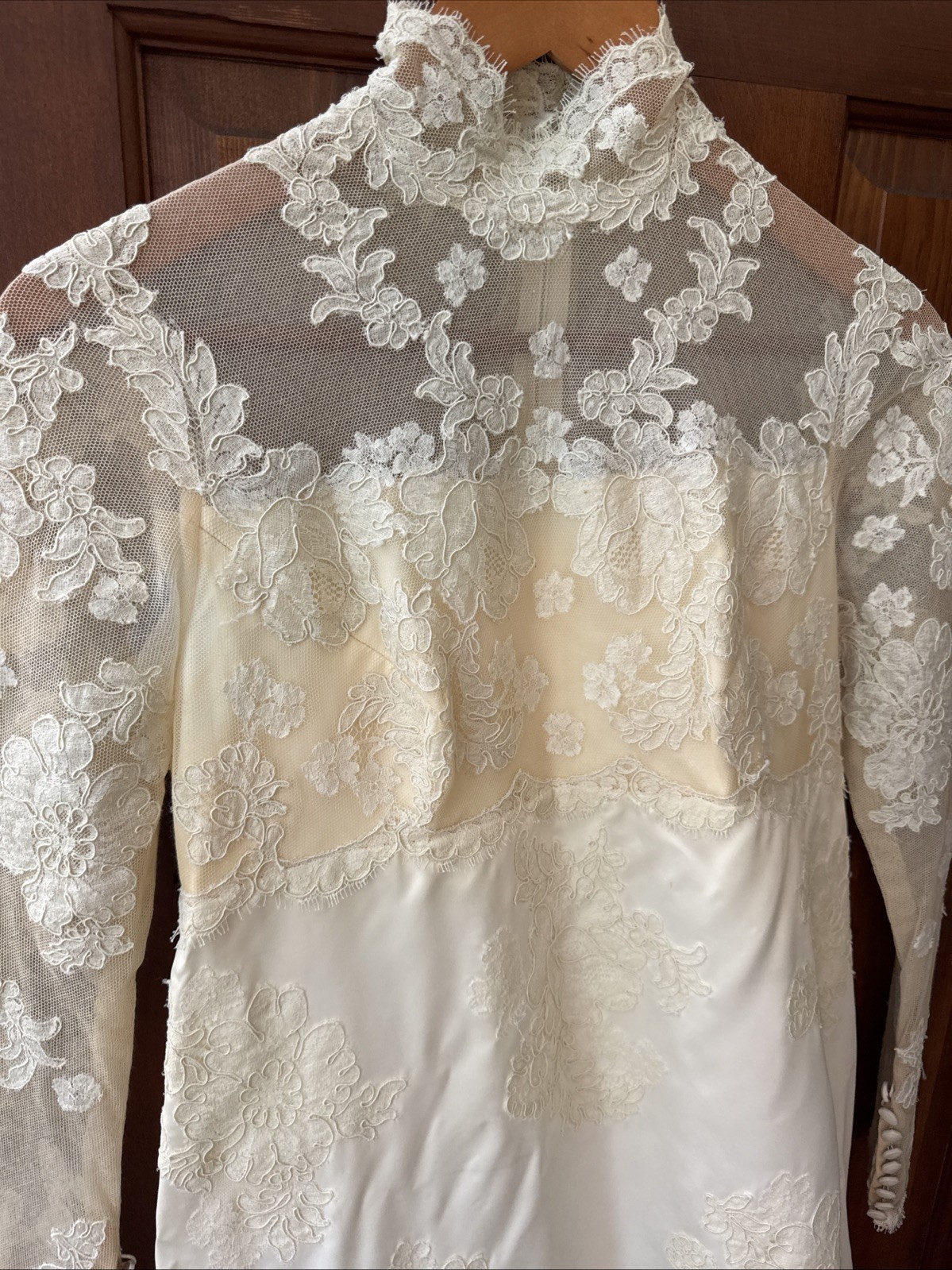 Vintage 1940’s Wedding Gown Satin Intricate Appliqué Train Small Custom Handmade
