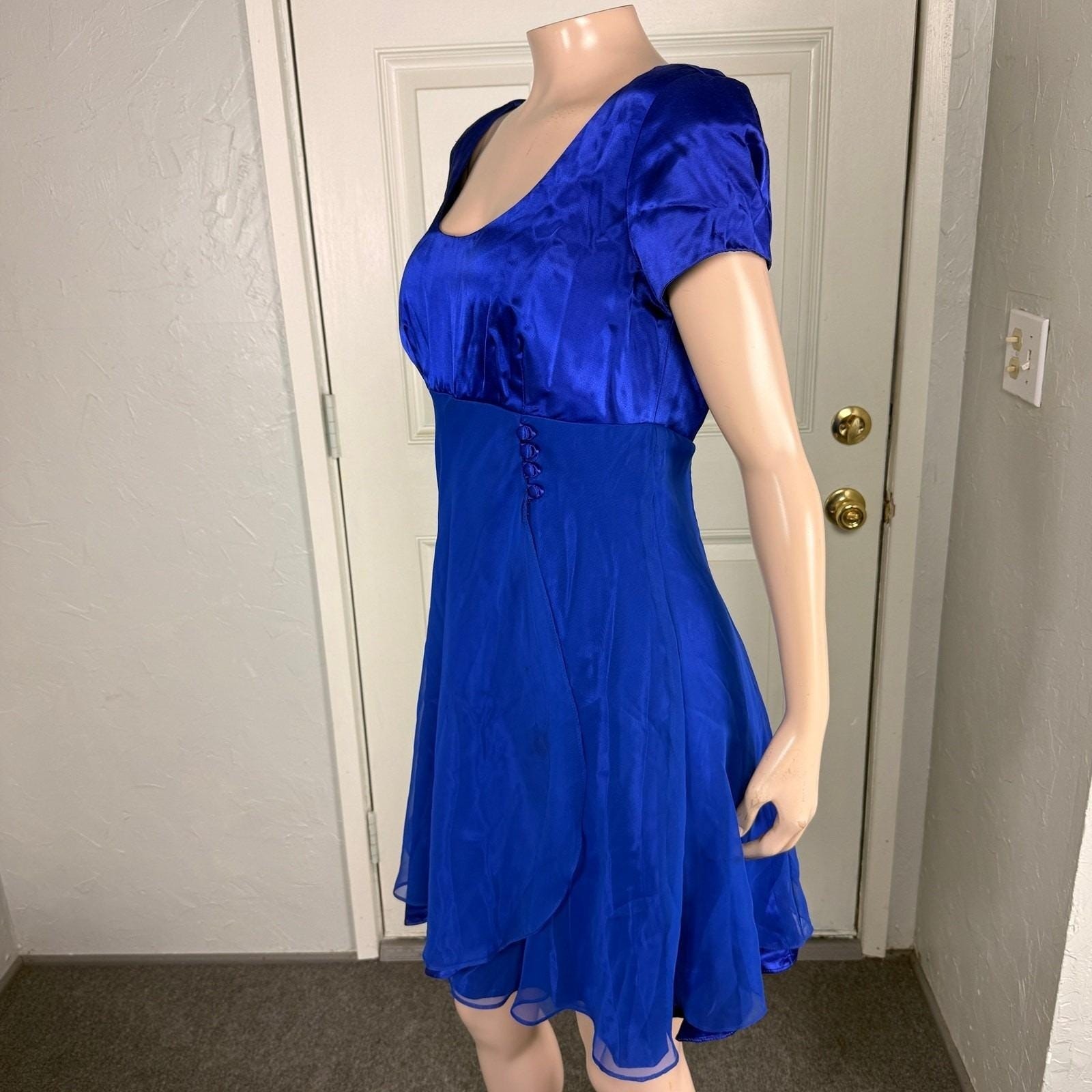 Vintage 80s 90s Niki Livas Prom Women’s Dress Formal Evening Homecoming Satin E8
