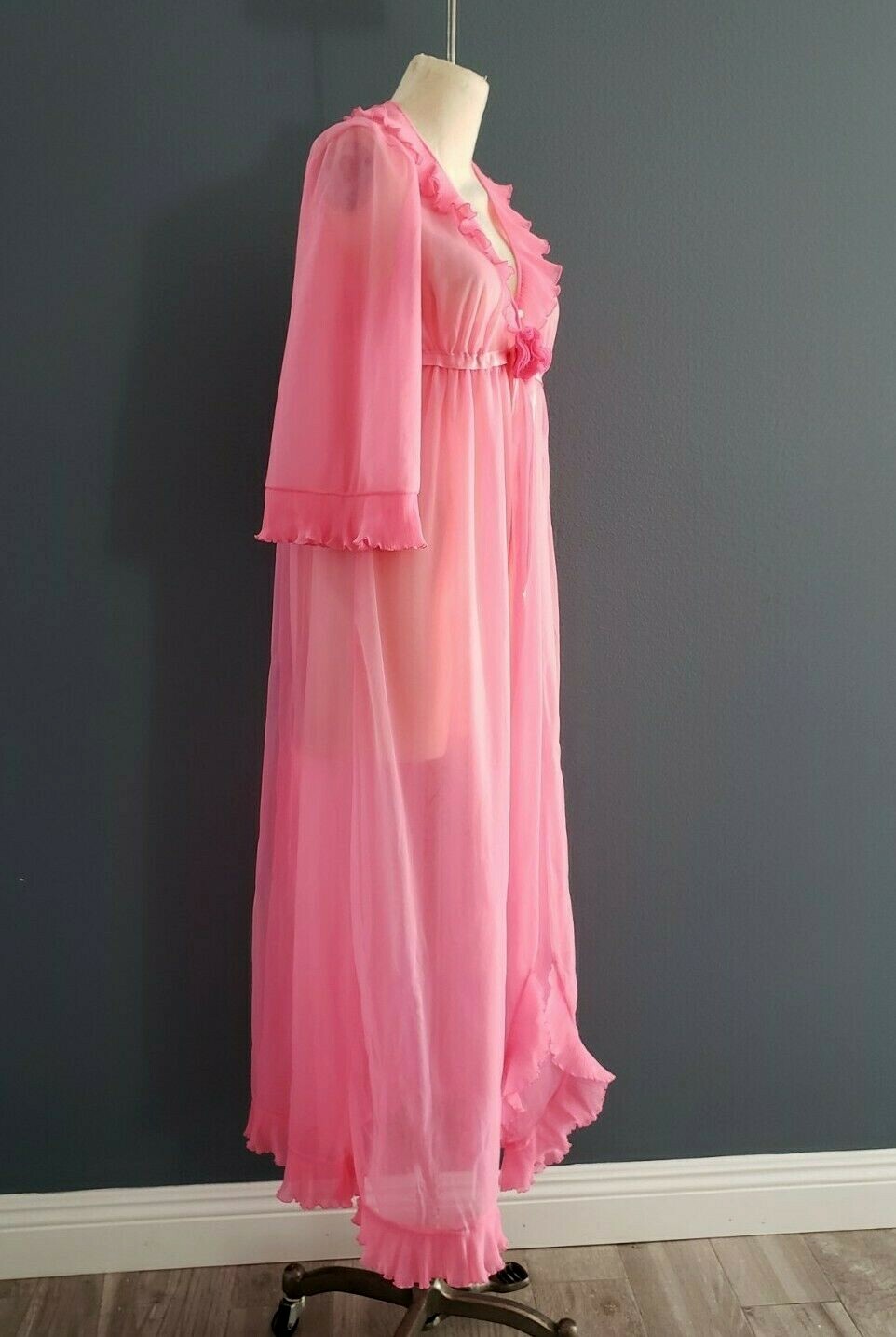 vtg 60’s 70’s EVETTE hot pink double layer chiffon peignor robe coverup sz S/M