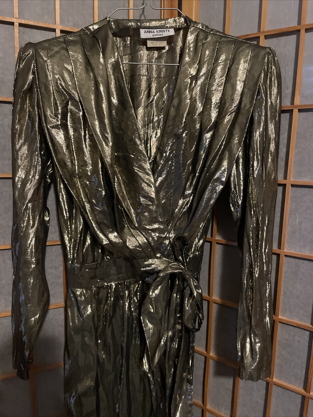 Vintage Anna Kriste Gold Lame Metallic Jumpsuit Long Sleeve Wrap Waist Size 6P