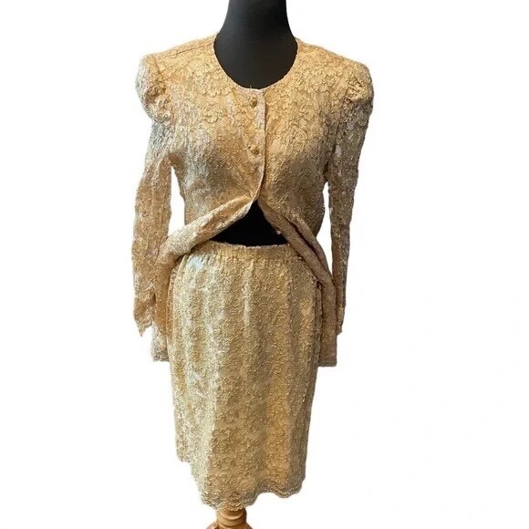 Lisa Michaels Victorian Lace Shoulder Pads Long Sleeve Blouse Women’s Suit Set