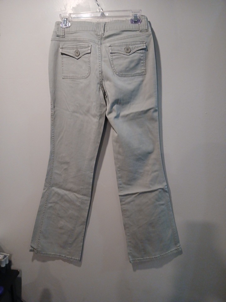 Women’s Sz 9 Khaki Green pants