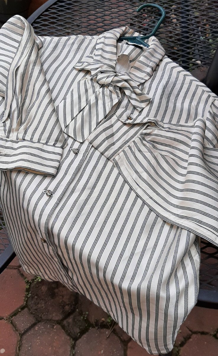 Vintage 70s Blouse in Creme & Black W/Rhinestone Buttons by Minx Modes 10/12 ?
