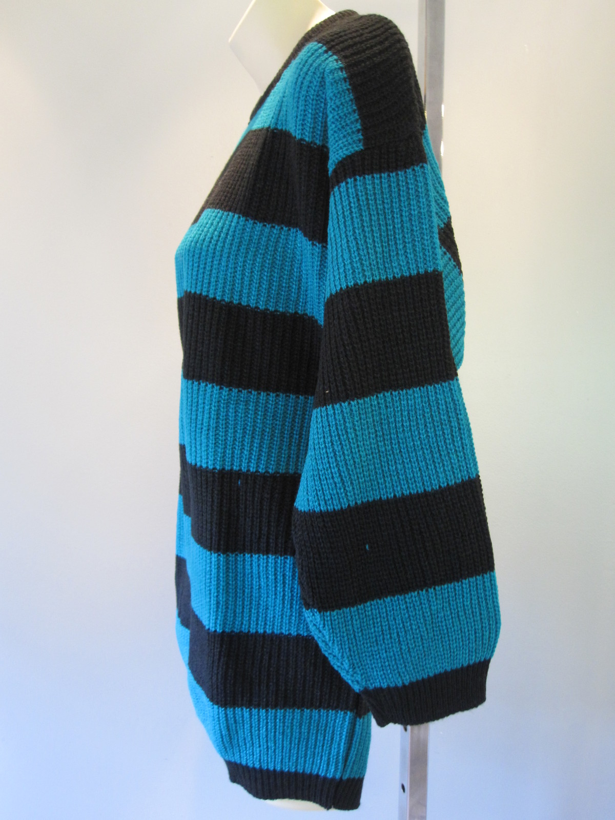 NOS RETRO 80S SWEATER TUNiC TOP 2 TONE EMERALD GREEN BLACK STRiPED VEGAN DiSCO M