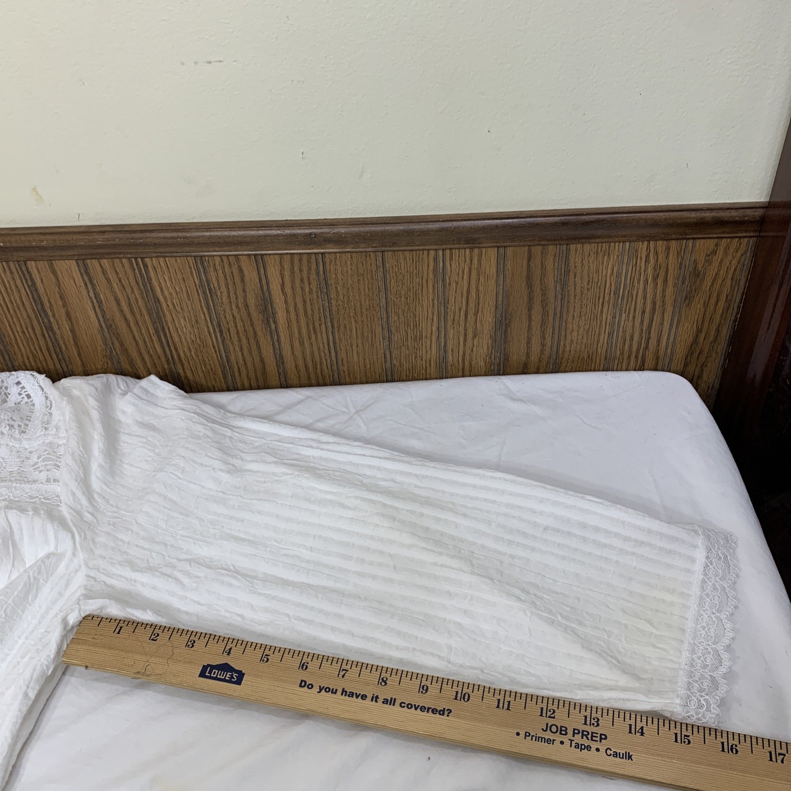 Vintage Willow Creek White Lace Dress Gown Robe Large Cottagecore Prairie Ruffle