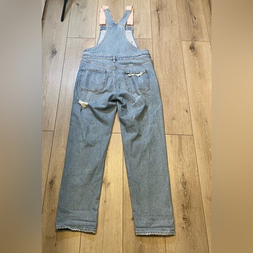 American Eagle 90s Boyfriend Overalls Distressed Light Wash Y2K baggy streetwear