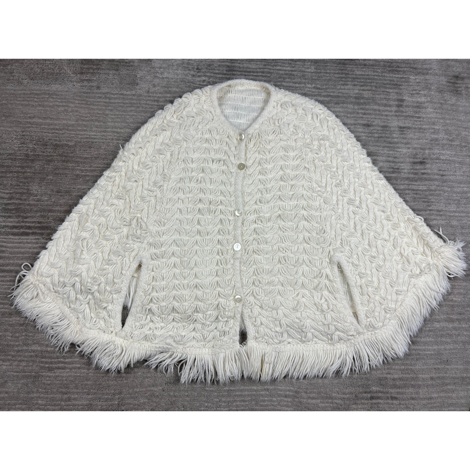 Vintage ILGWU Knit Cape Womens OS Cream Button Front Fringe Boho Textured Wrap