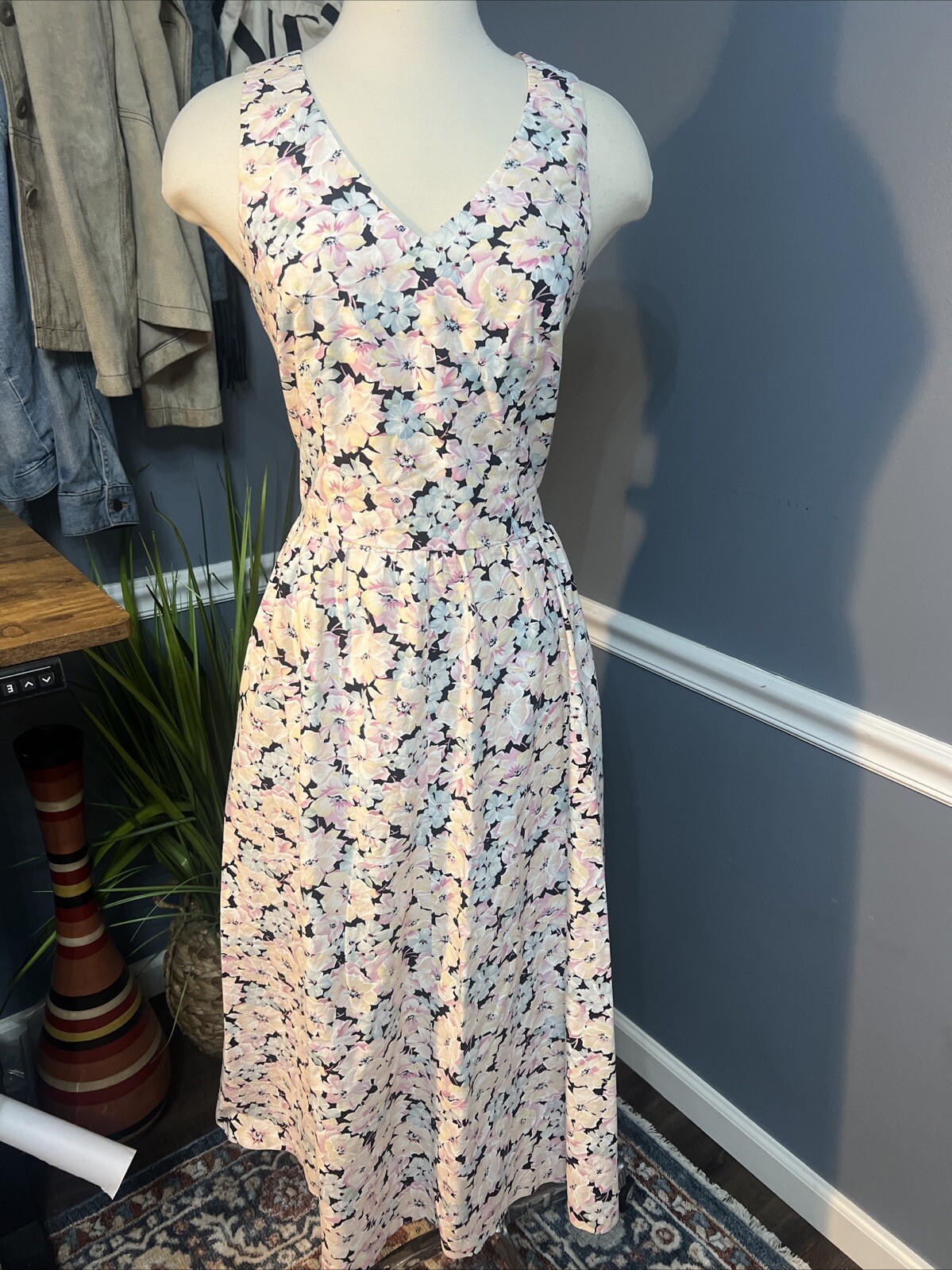 Vintage Accentuette Size 16 Pink Floral Sundress Midi Tea Dress USA cottage Core