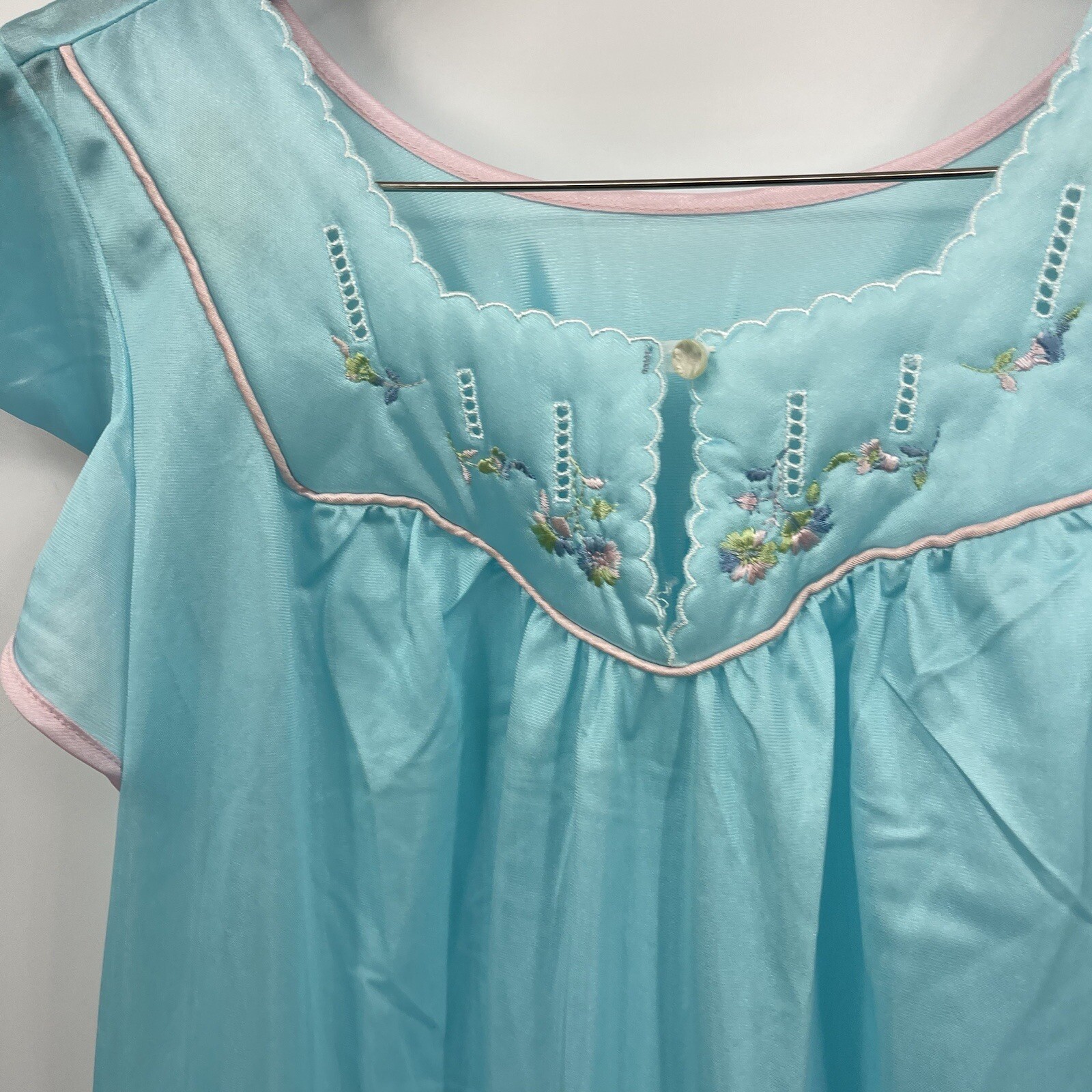 Vintage Nightgown Womens Large Glencraft Embroidered Bodice 80s VTG Blue Sissy