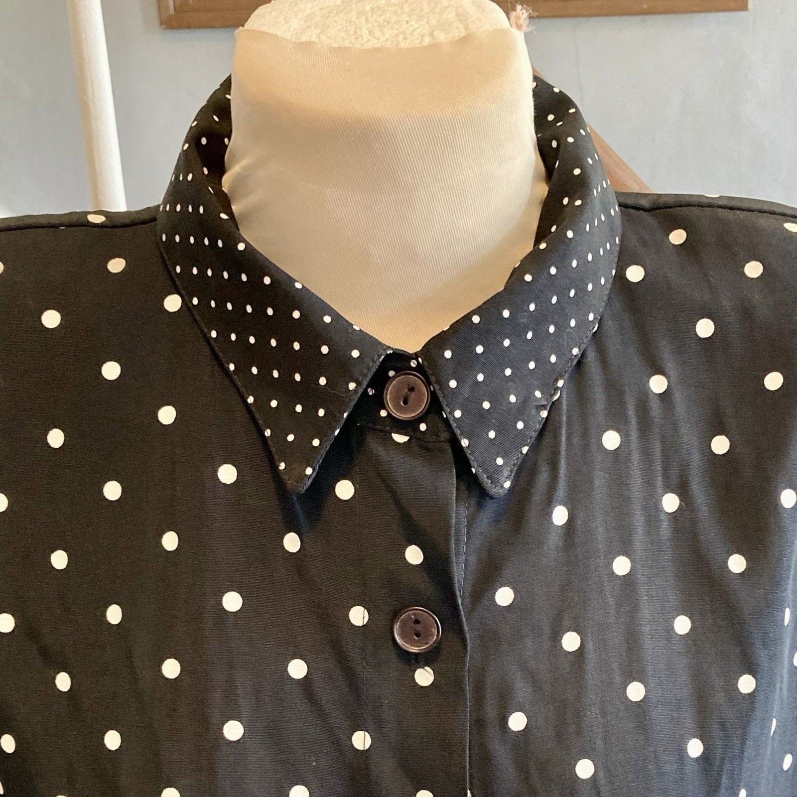 1980s 1990s Black And White Polka dot Shirt Shoulder Pads New Wave Work 9 To 5