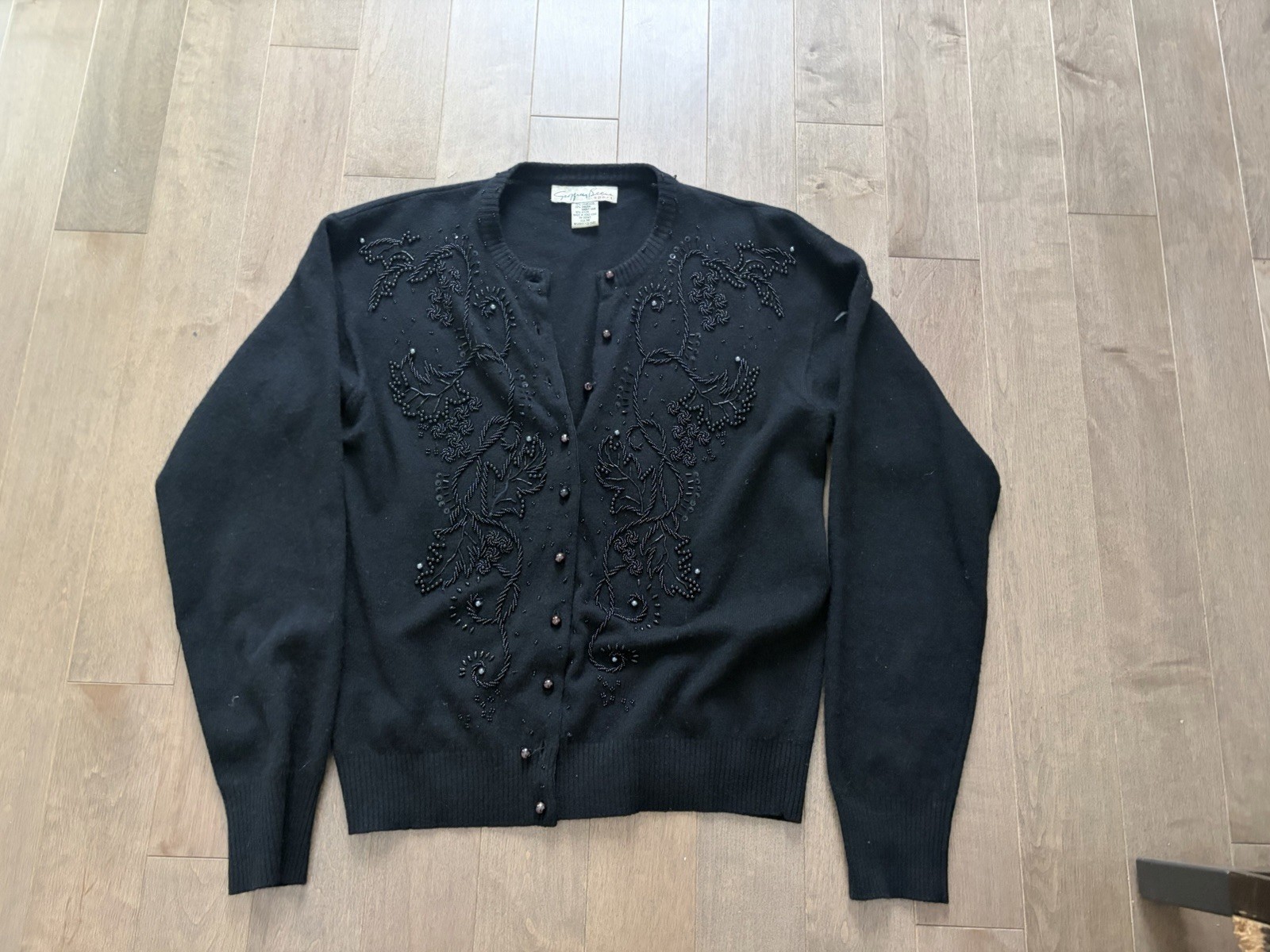 Vintage Geoffrey Beene Hand Beaded Angora& Lamb’s Wool Soft Black Sweater Size L