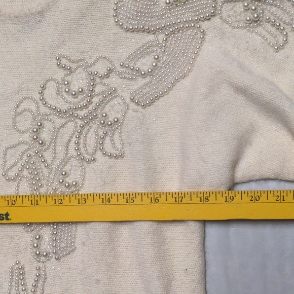 Vintage Cream Silk Angora Pearl Beaded Soft Girl Coquette Crewneck Sweater Sz Md