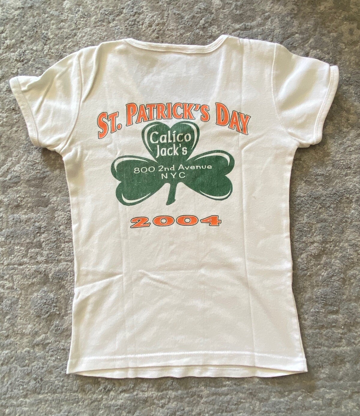 Vintage Calico Jacks NYC St. Patrick’s Day Women’s TShirt—2004—V-Neck—Small